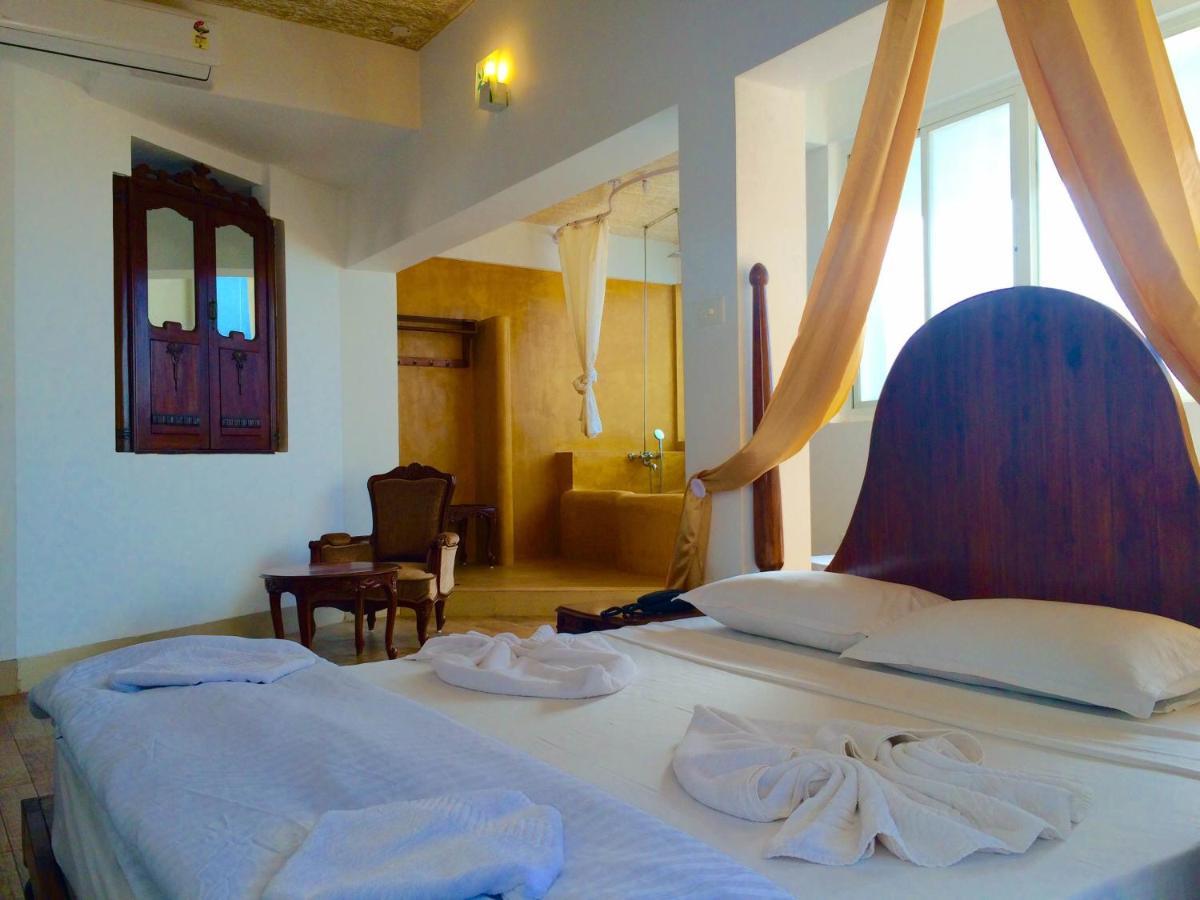 Pirache Art Hotel & Spa, Калангут Экстерьер фото