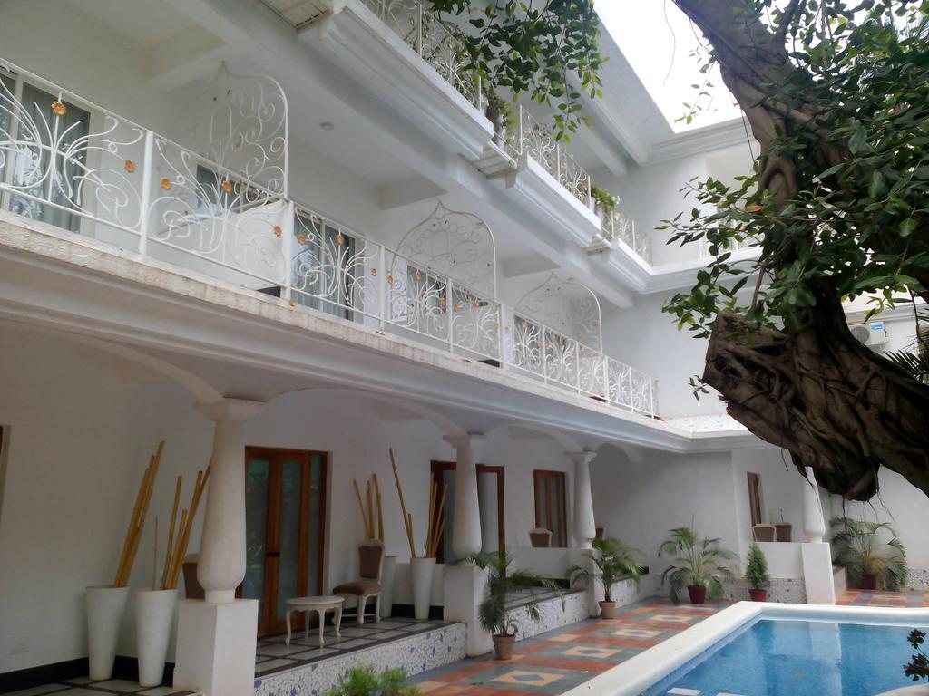 Pirache Art Hotel & Spa, Калангут Экстерьер фото
