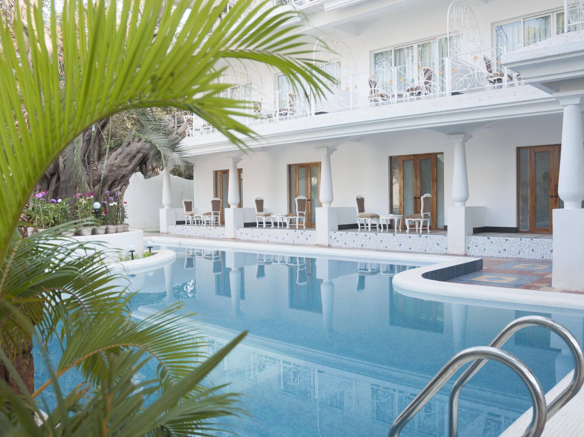 Pirache Art Hotel & Spa, Калангут Экстерьер фото